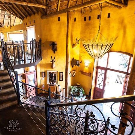 Ndlovu Lodge Претория Екстериор снимка