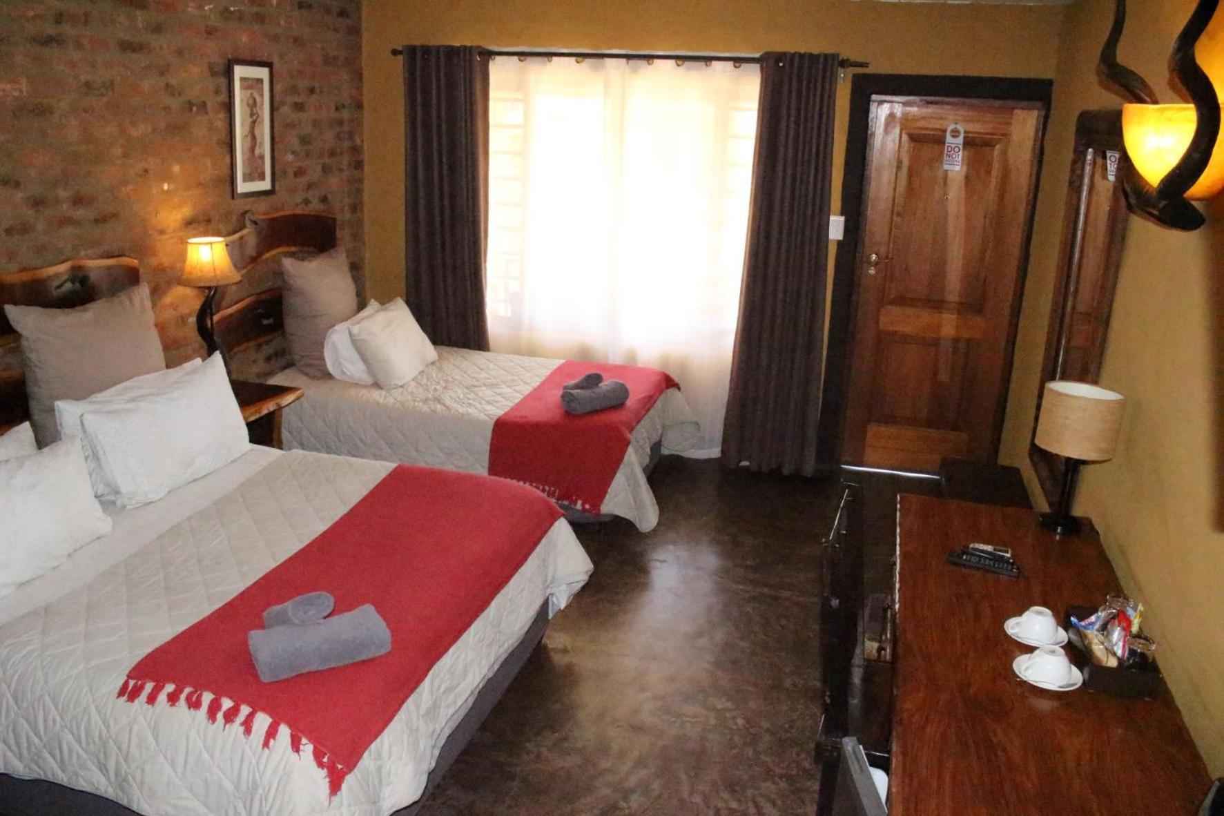 Ndlovu Lodge Претория Екстериор снимка