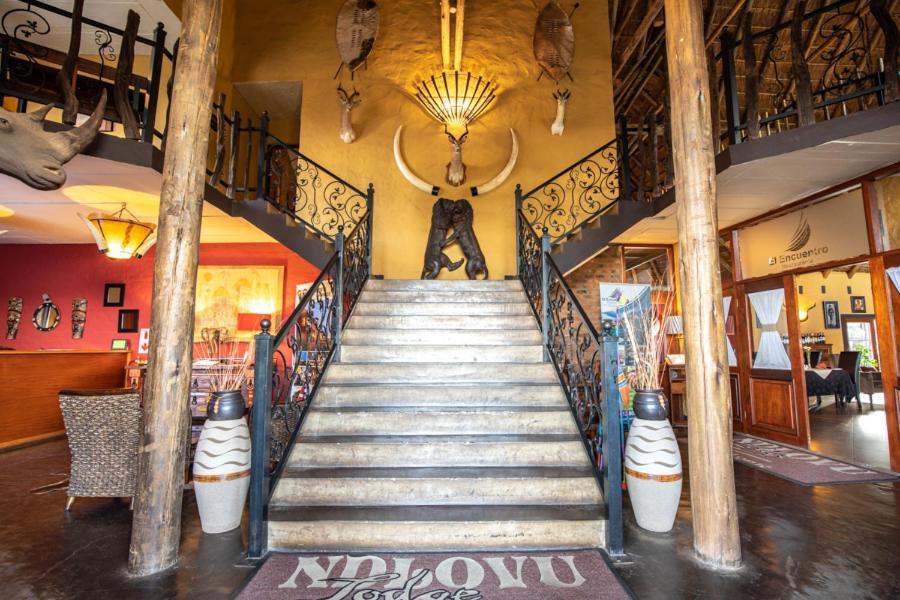Ndlovu Lodge Претория Екстериор снимка