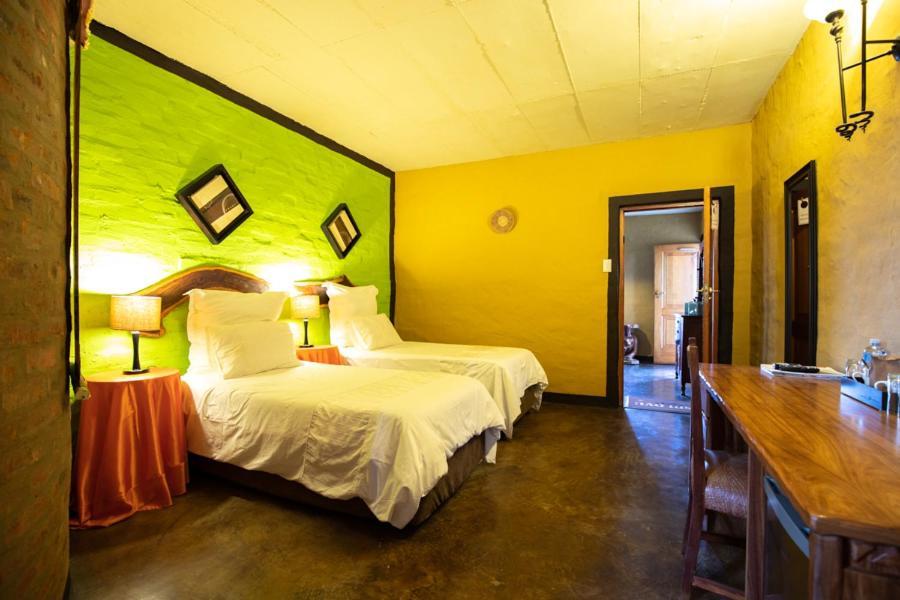 Ndlovu Lodge Претория Екстериор снимка